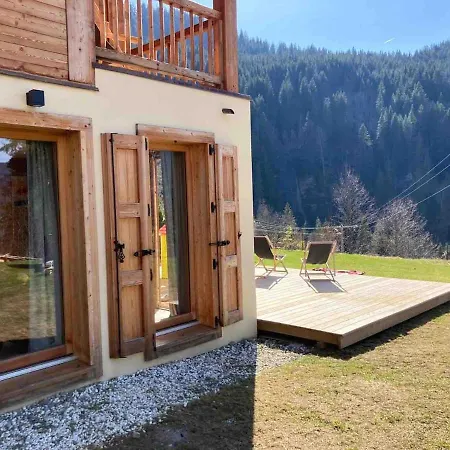 In New With Private Garden