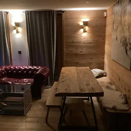 In New With Private Garden Megève