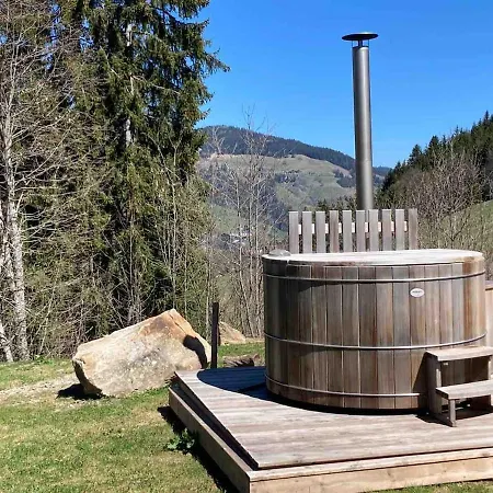 Apartman In New With Private Garden Megève