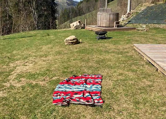 In New With Private Garden *