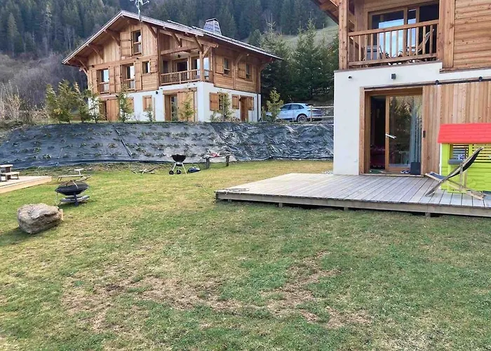 In New With Private Garden