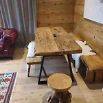 In New With Private Garden Apartment